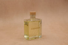 Load image into Gallery viewer, Farnham Diffuser - Fig &amp; Lotus
